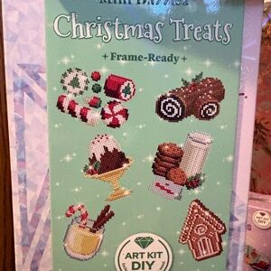 Christmas Treats Diamond Art Kit - Green DAC